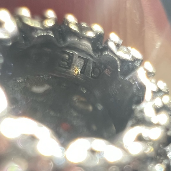 Pandora Sparkling Pavé Round Charm - Picture 9 of 11